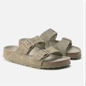 EUC Arizona Suede Sage Green